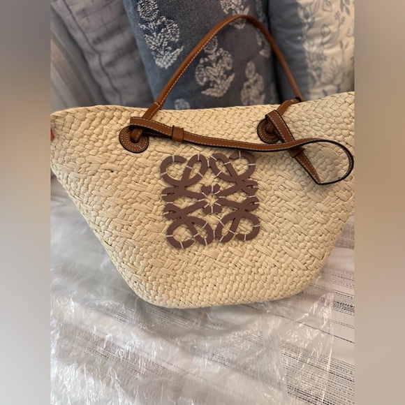 NWT VICI Sold Out Palm Leaf Monogram Straw Tote Bag - Picture 8 of 12